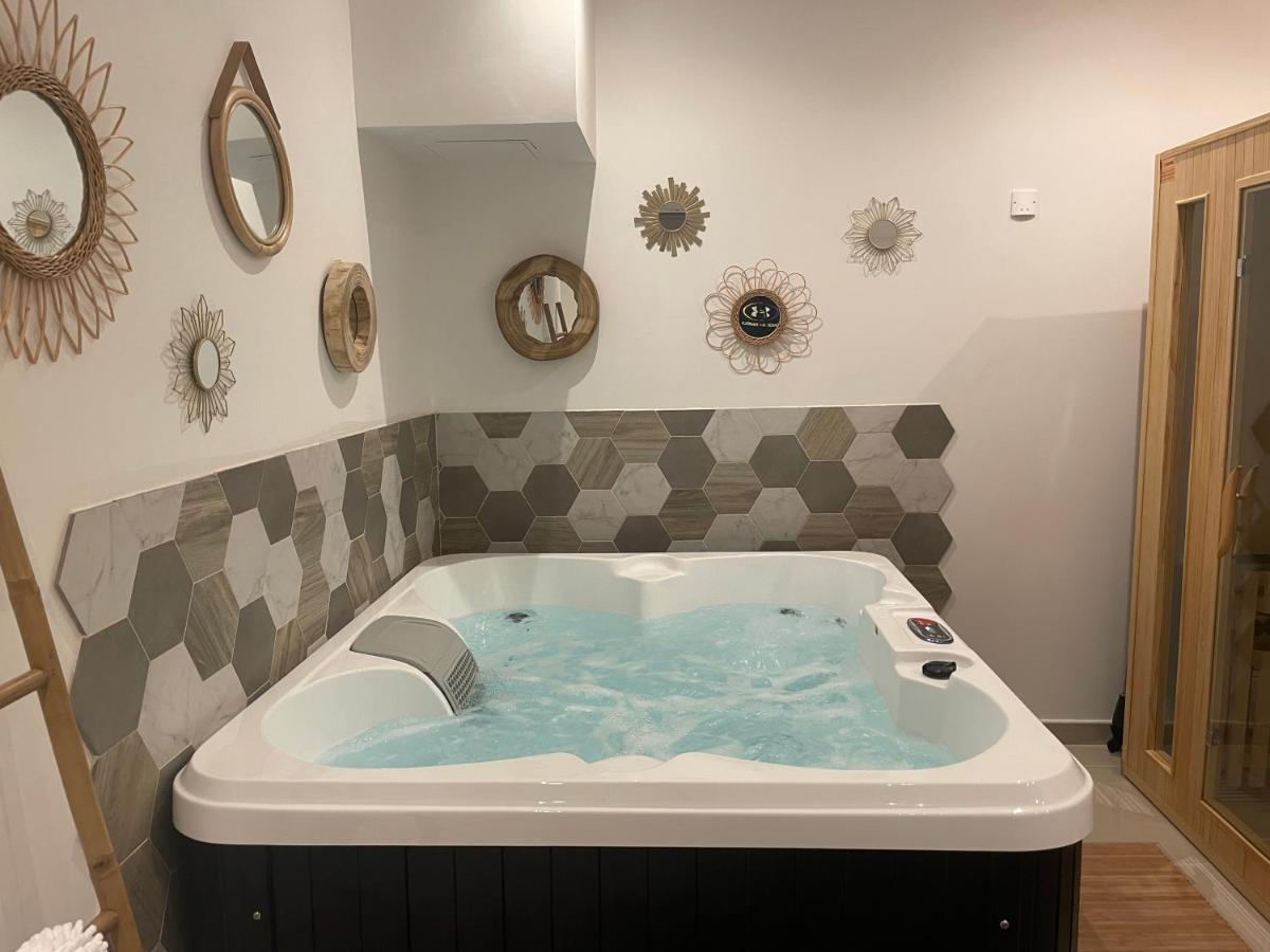 Apartamento L'Idylle LʼIsle-sur-la-Sorgue Exterior foto