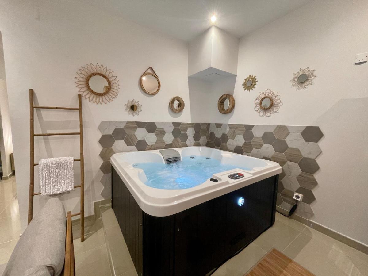 Apartamento L'Idylle LʼIsle-sur-la-Sorgue Exterior foto